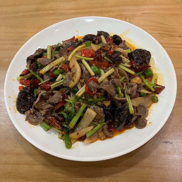 西環川渝美食 量足 蒸好吃