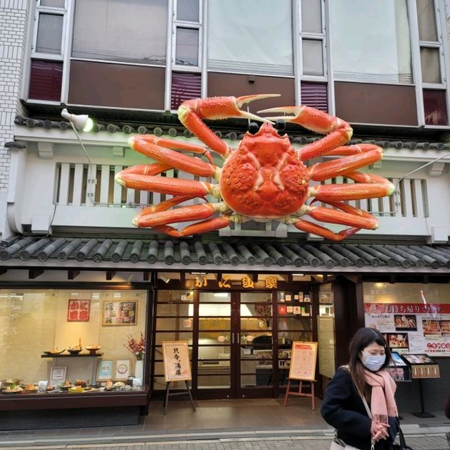 美食與購物完美融合的商圈🛍🍱