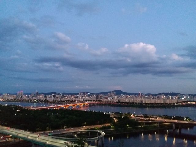首爾夜景推薦 - 鷹峰山