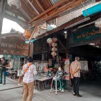 เที่ยวตลาดบ้านใหม่ 100 ปี ใกล้กทม.