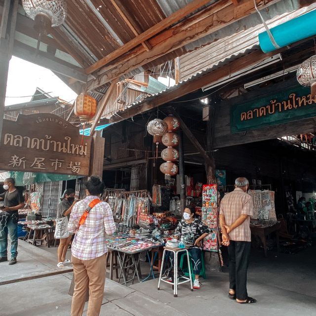 เที่ยวตลาดบ้านใหม่ 100 ปี ใกล้กทม.