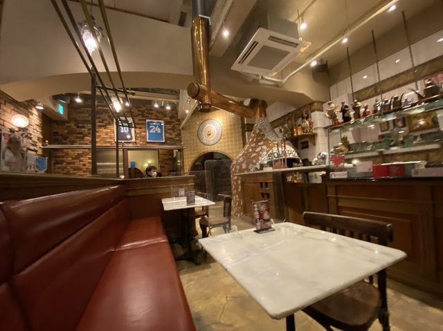名古屋・大須。「早い・安い・旨い・体によい」がコンセプト『SOLO PIZZA Napoletana 大須本店』