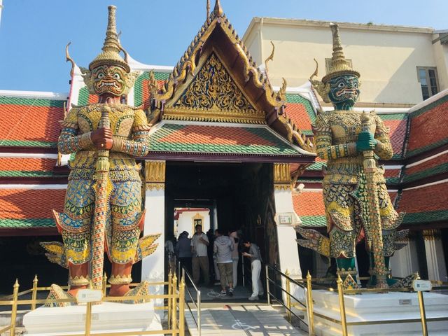 สักการะสิ่งศักดิ์คู่บ้านคู่เมืองของไทย🙏🏻🇹🇭