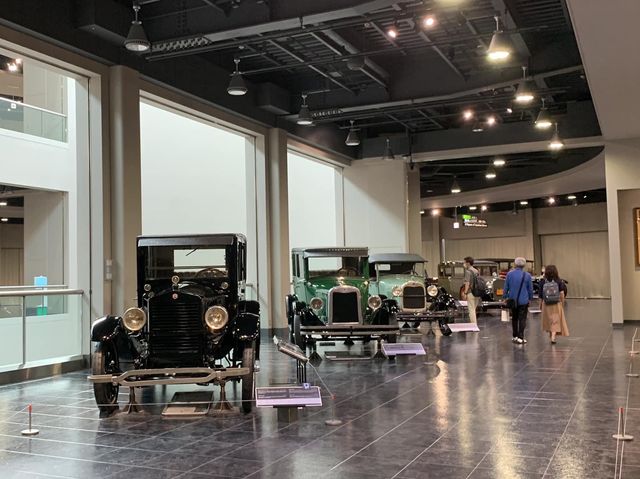 พิพิธภัณฑ์รถยนต์โตโยต้า (TOYOTA AUTOMOBILE MUSEUM)