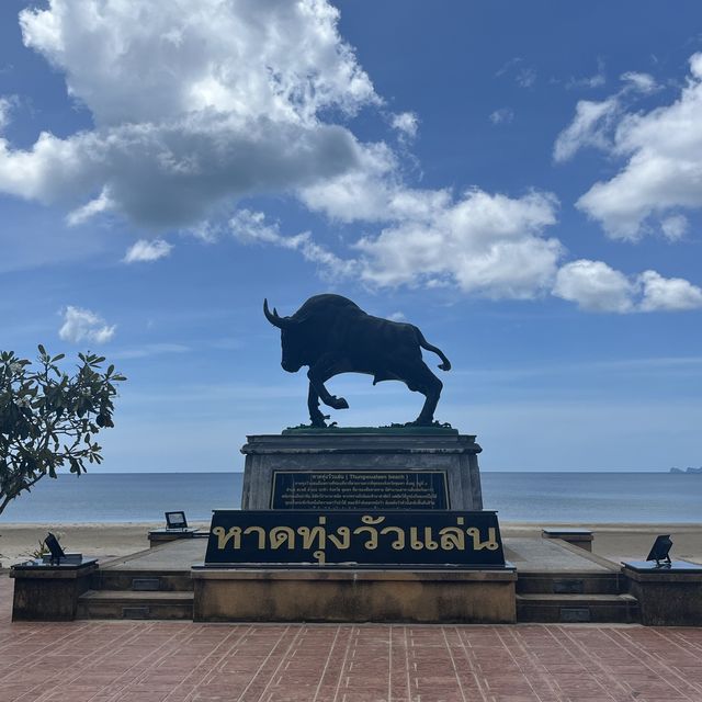 ชุมพร เมืองหาดทรายสวยสี่ร้อยลี้📍