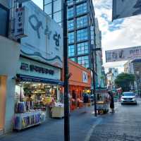 The feel of traditional in bustling city, Insadong