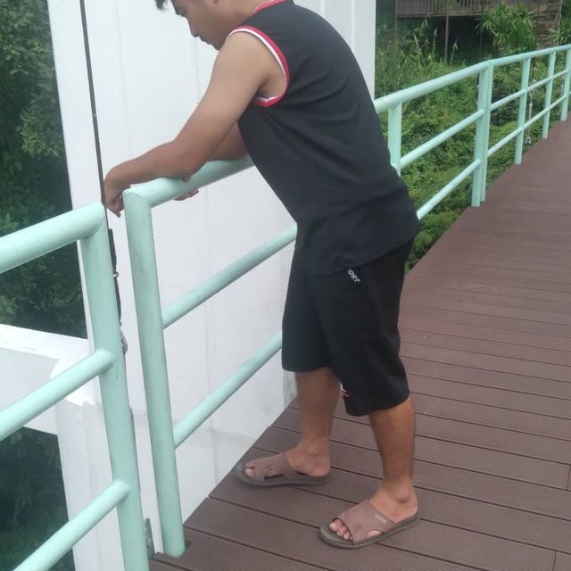 สะพานแขวนแก่งตะนะ
