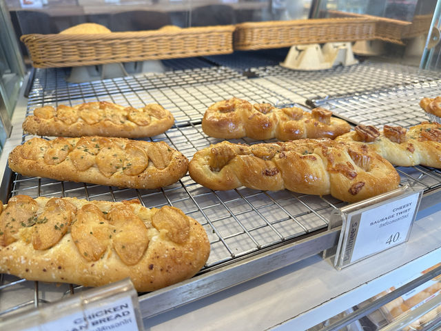 • Bellinee's Bake&Brew @ลีวิวัฒน์ ท่าสะอ้าน 🥐🥨🥖
