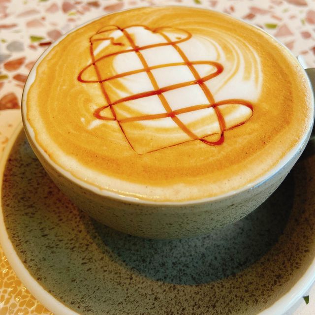 【圍方珊瑚色打卡Cafe】