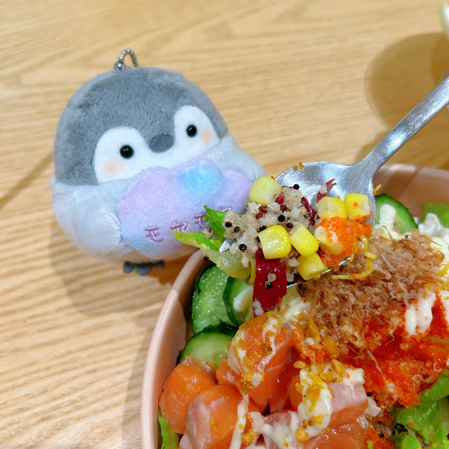 上環探店。超大份夏威夷波奇飯