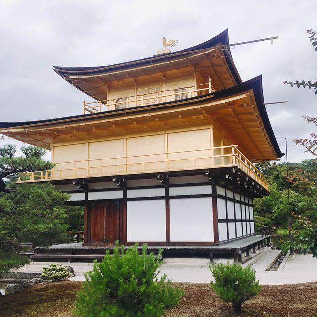 ［京都］金閣寺（鹿苑寺）｜金光閃閃的世界遺產