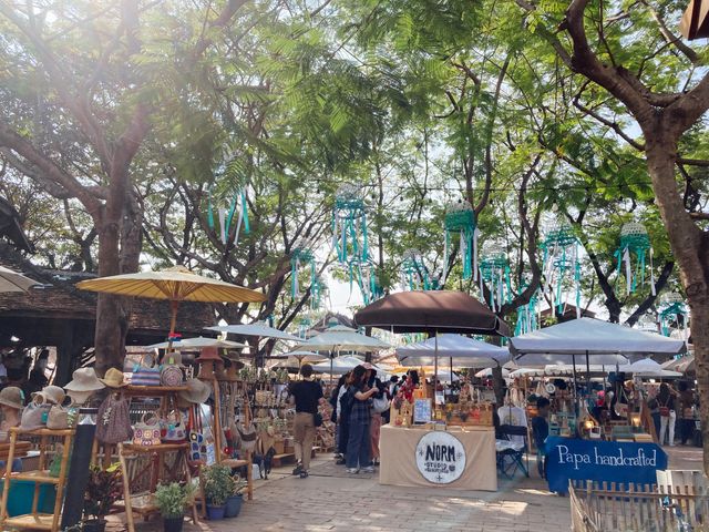 ตลาดสุดฮ็อตในเชียงใหม่ “จริงใจมาร์เก็ต” 