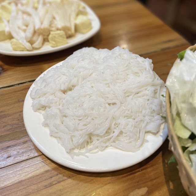 A phu sturgeon hot pot at sapa 