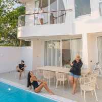 PoolVilla เปิดใหม่สวยคลีนสไตล์ Scandinavian