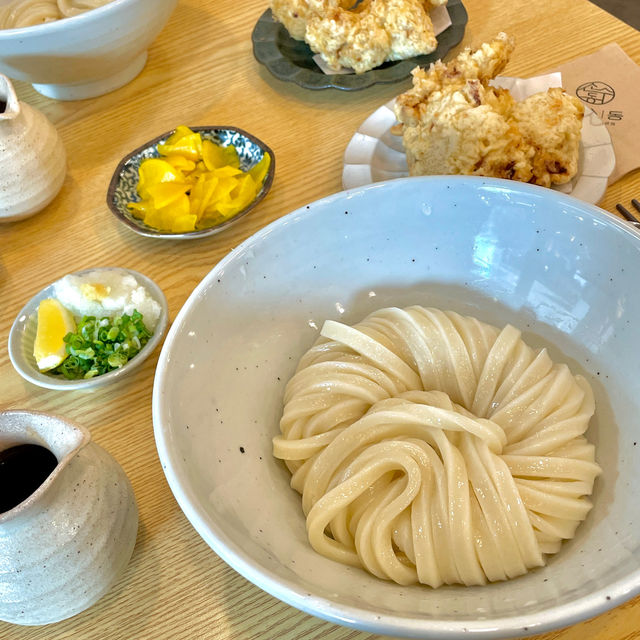 여기가 일본인가? 쫄깃하고 탱글한 우동 맛집