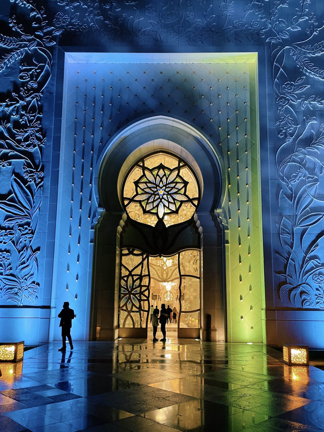 世界一スケールが大きいモスク🕌