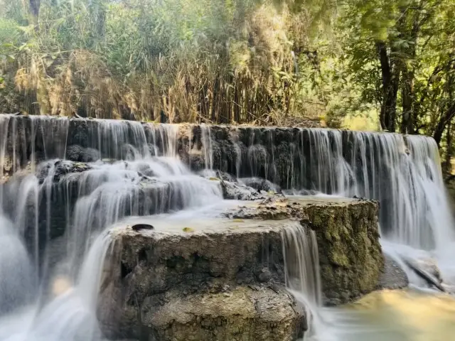 寮國🇱🇦龍坡邦 關西瀑布Kuang Si Waterfall