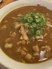 【大阪・南森町】また食べたくなる！珍しいカレーラーメン