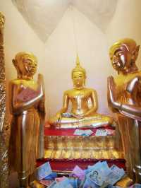 ไหว้พระพุทธชินราช  เมืองพิษณุโลก