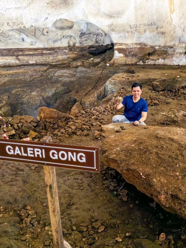 An Enchanting Exploration of Gua Sireh