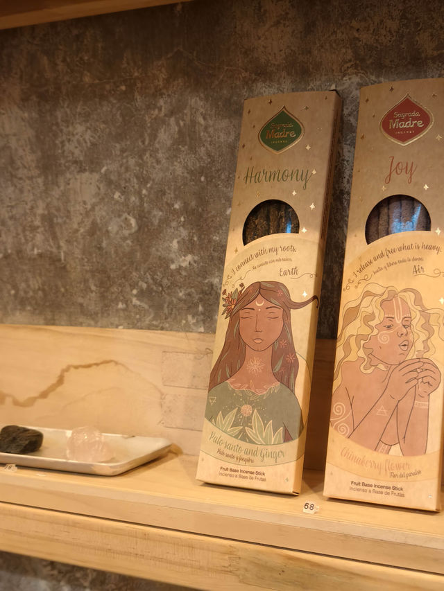 深水埗鴨寮街cafe，必試樹頭麵包