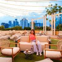 🍸💖Moxy Bar and Restaurant 