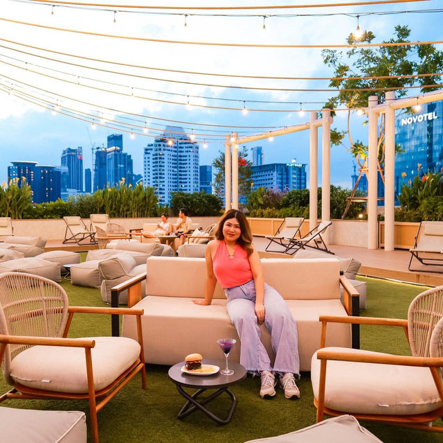 🍸💖Moxy Bar and Restaurant 