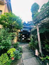 🌳庭園風的壽喜燒老店