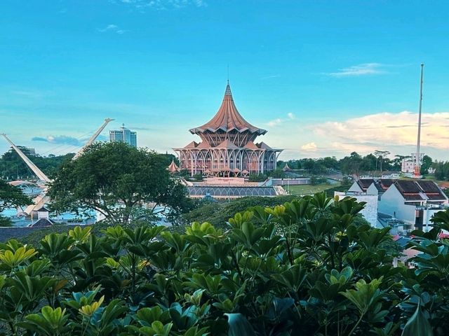 🌊 Relax at the Waterfront Kuching