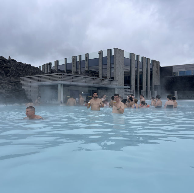 温泉大国アイスランド🇮🇸1の温泉　ブルーラグーン