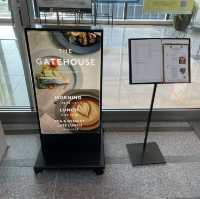 名駅で優雅なカフェタイムを過ごすならここ！