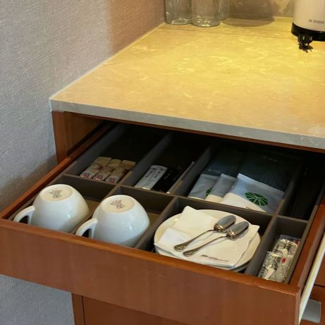 「台北酒店，日式豪華，服務一流」