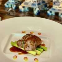 Hotel Mulia Dining 