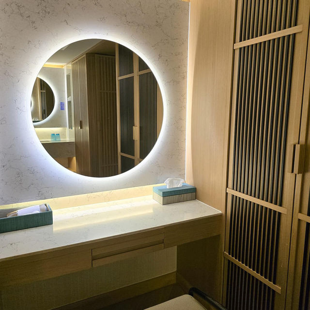 Holiday Inn resort phuket.