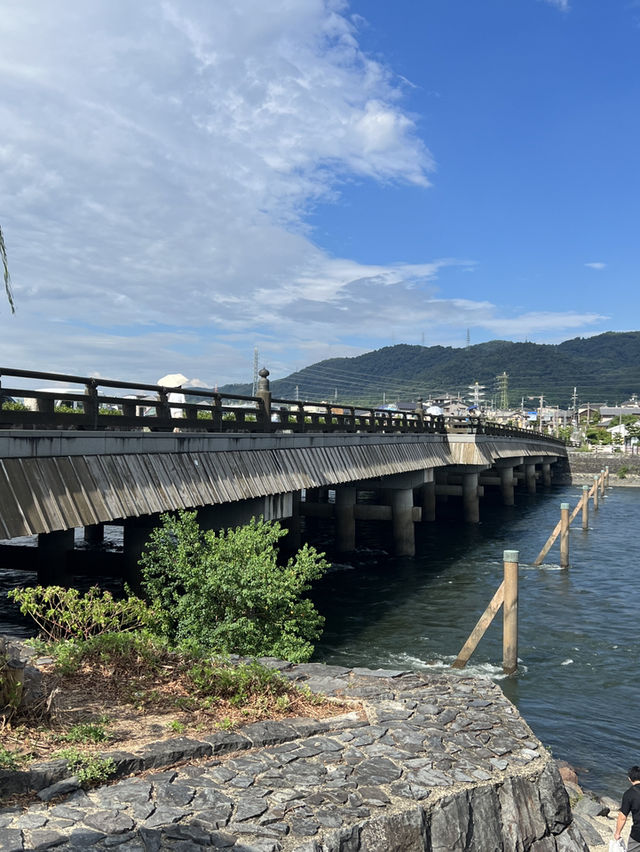 大阪出發一小時即到宇治😬體驗古色日本風‼️必行表參道🤪特色抹茶手信
