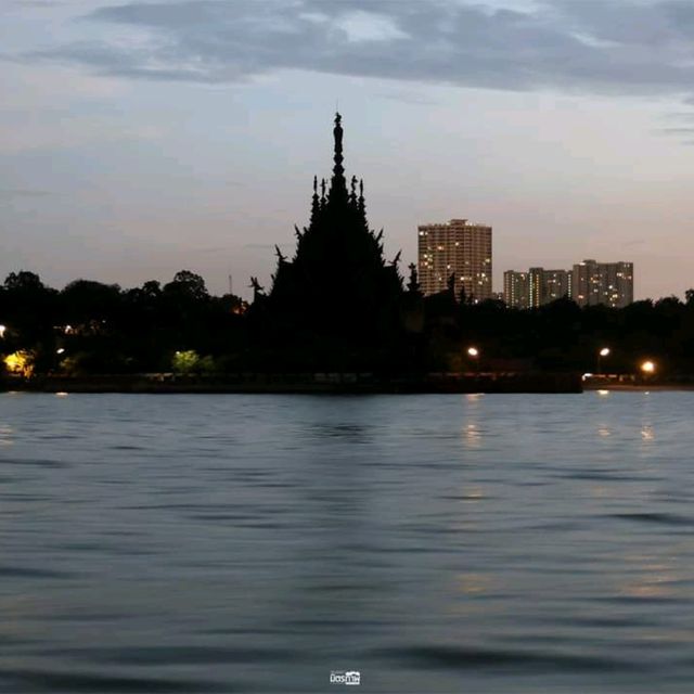 ล่องเรือกลางอ่าวพัทยา กับ Aura Dream Voyage
