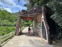 พายเรือ เล่นน้ำที่ป่าต้นน้ำบ้านราด จ.สุราษฎร์ธานี