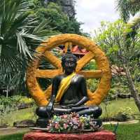 Wat Tham Khao Wong
