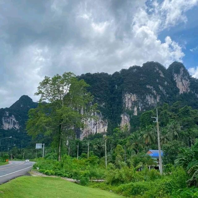 คลองพนม
