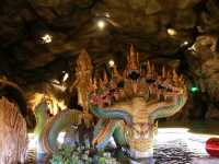 เที่ยวถ้ำลอดจักรพรรดิ์