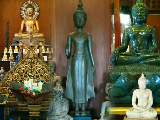 งานพุทธศิลป์..โฮงหลวงแสงแก้ว