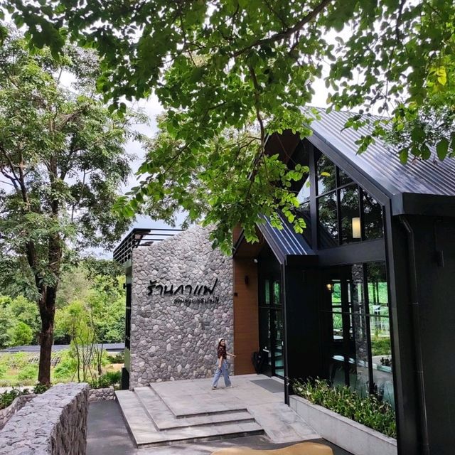 คาเฟ่สวนสวย 168 บ้านไร่ จ.ชัยภูมิ