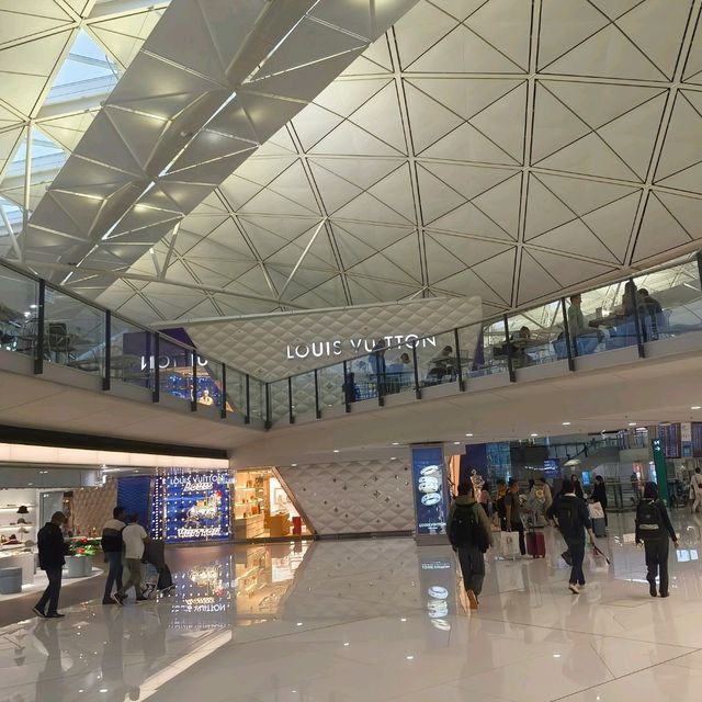 這一年讓香港從我的旅遊地，變像是生活的城市