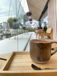 Brewing Magic in Tokyo: Starbucks Reserve Like Never Before! ☕️✨
