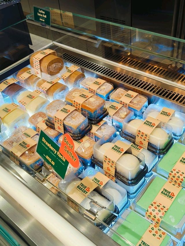 Sweet Treats and Festive Vibes at True Bakery