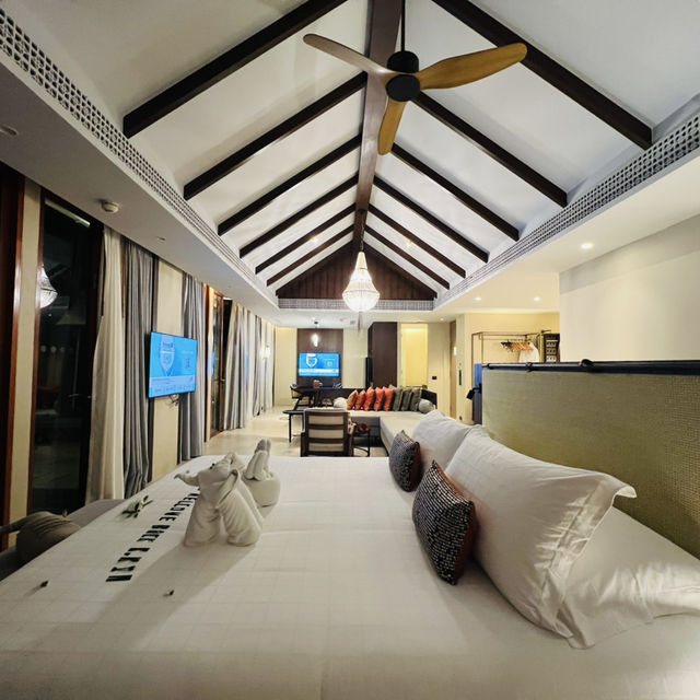 Pullman Khao Lak Resort Beach front pool villa 