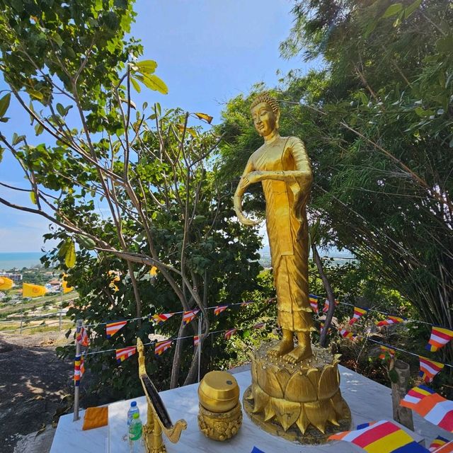 วัดเขาสนามชัยหัวหิน