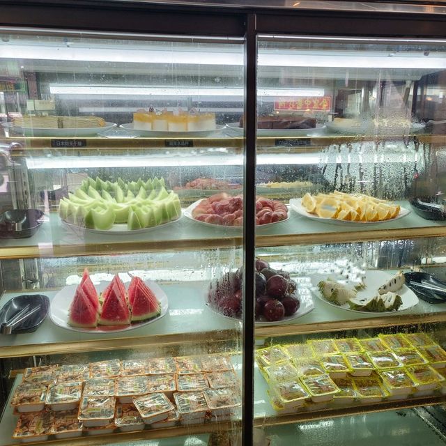 孫太太嚴選超市火鍋桃園店 ，帝王蟹&A5和牛自由