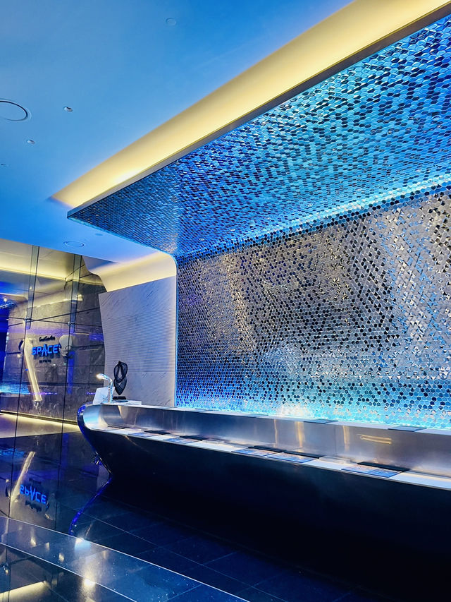 บุกอวกาศ Grand Centre Point Space Pattaya