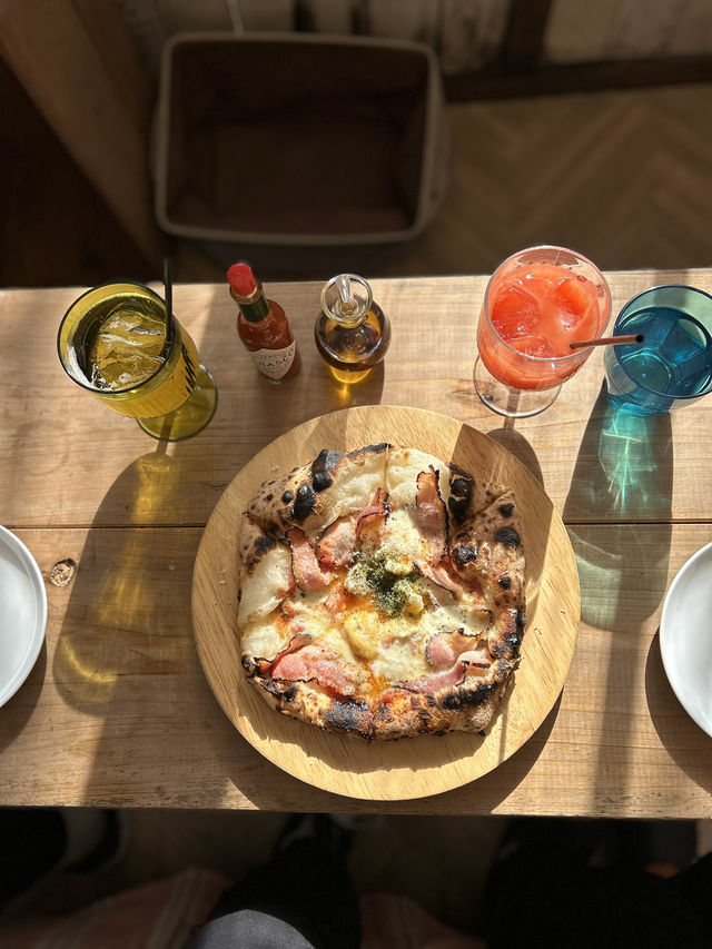 【三重】本格窯焼きが絶品！「PONCHI’S PIZZA」で味わう贅沢ピザ🍕